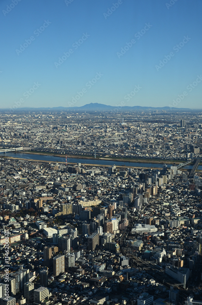 Obraz premium 筑波山、東京スカイツリー天望デッキより