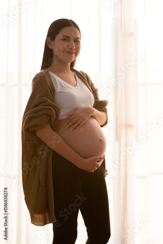 Pregnant woman silhouette at sunset Free Download Pregnant woman silhouette at sunset - GFXLoad