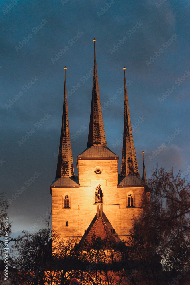 Fototapeta premium Erfurt Cathedral During Christmas with Festive Christmas Market and Holiday Spirit. High quality photo