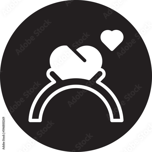 Engagement Ring line icon