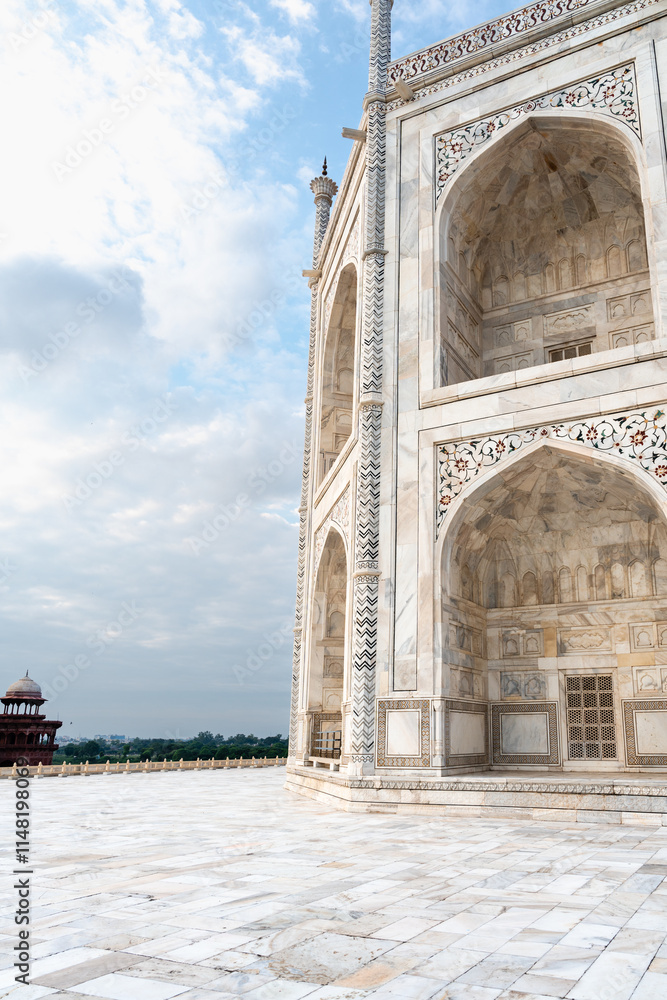 Fototapeta premium Spezielle Ecken Aufnahmen Detail Aufnahmen vom Taj Mahal in Indien, Asien