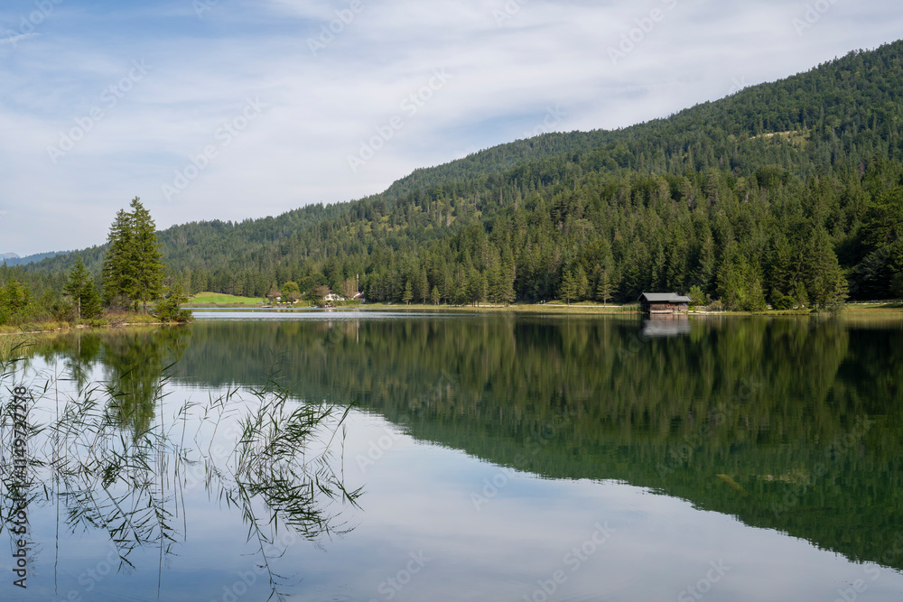 Φωτογραφία Hütte am Ferchensee, Mittenwald, Werdenfelser Land, Oberbayern, Bayern, Deutschl