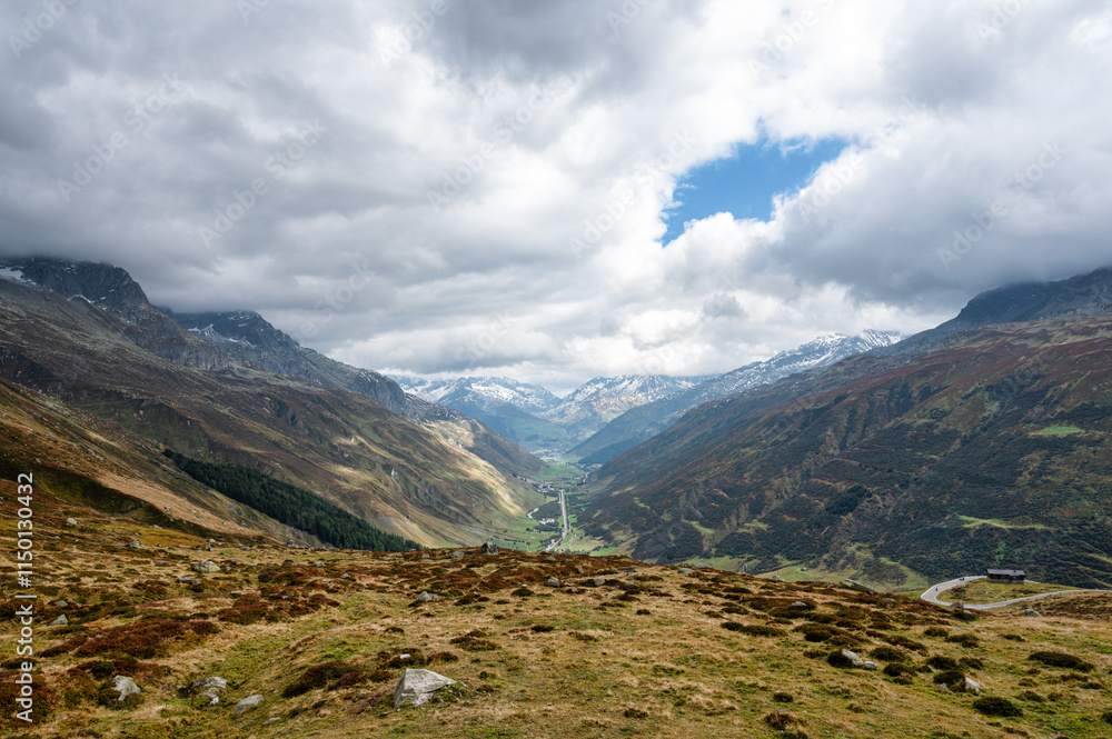 Fototapeta premium Switzerland Mountain Valley