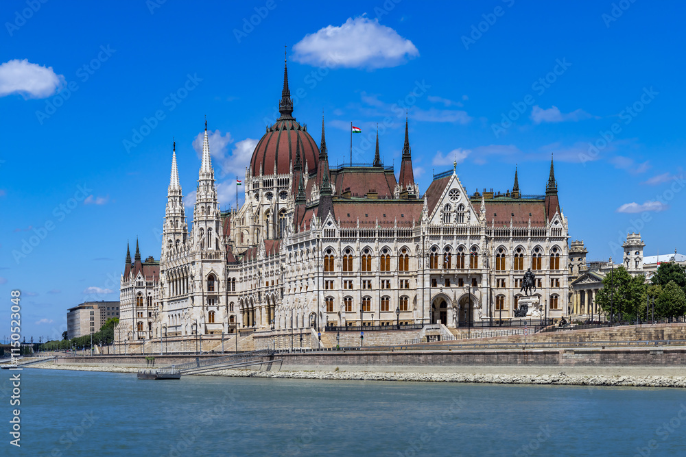 Fototapeta premium Beautiful Parliament Building in Budapest, Popular Travel Spot, View from the River