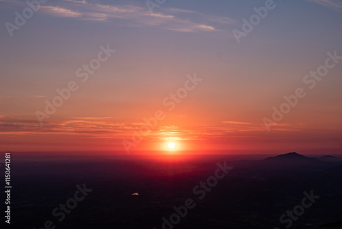 Lever de soleil depuis la Rhune photo