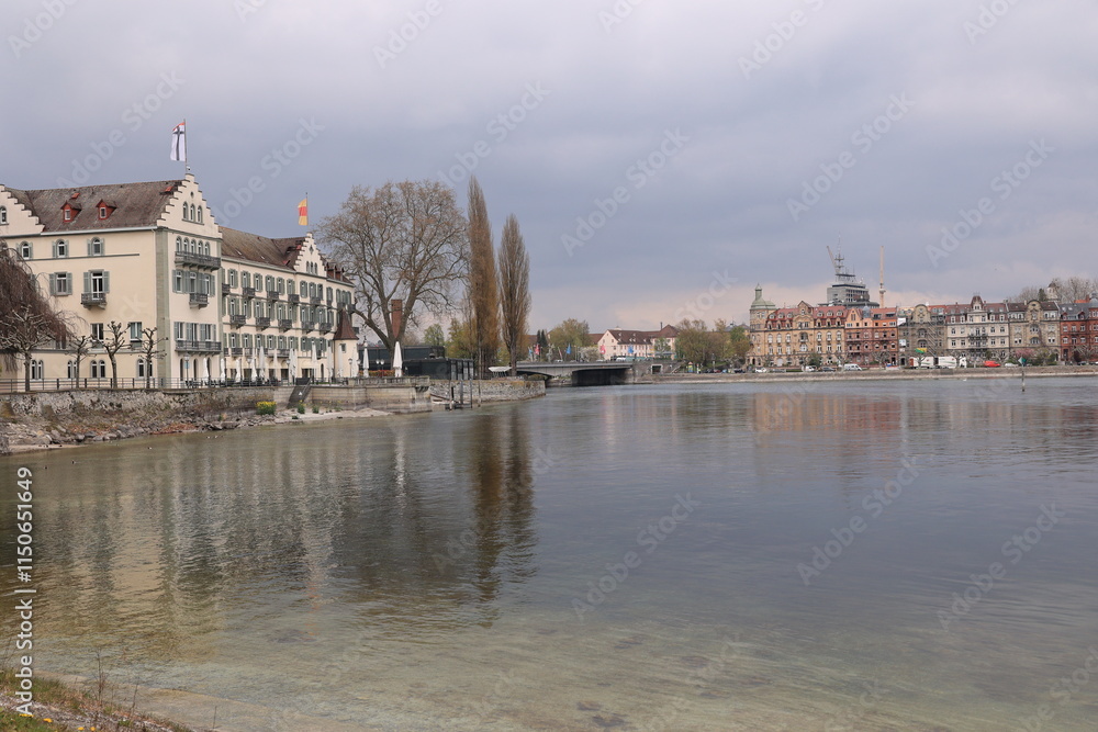 Fototapeta premium Blick von Konstanz auf den Bodensee