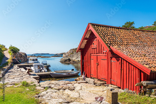 Bootshaus auf der Schäreninsel Kapelløya in Norwegen photo