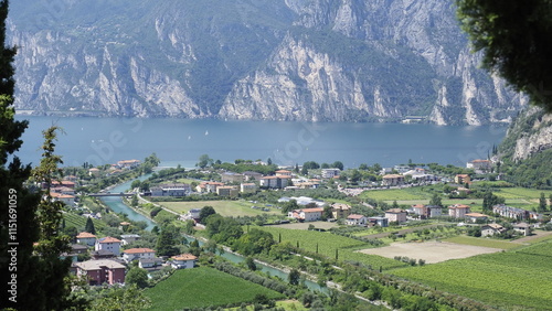 Blick auf den Gardasee von Torbole