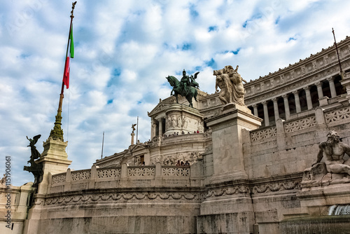 Il Vittoriano. Roma, Italia photo