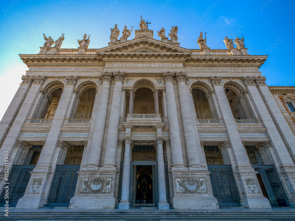 SAN GIOVANNI IN LATERANO SAN GIOVANNI IN LATERANO