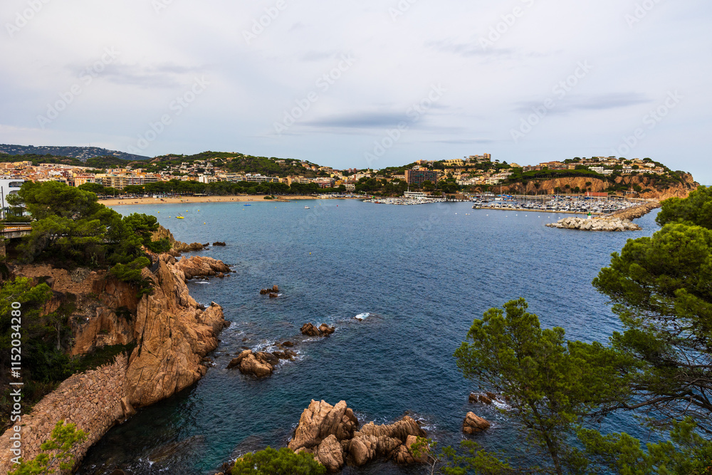 Bay and port of Sant Feliu de Guíxols Bay and port of Sant Feliu de Guíxols
