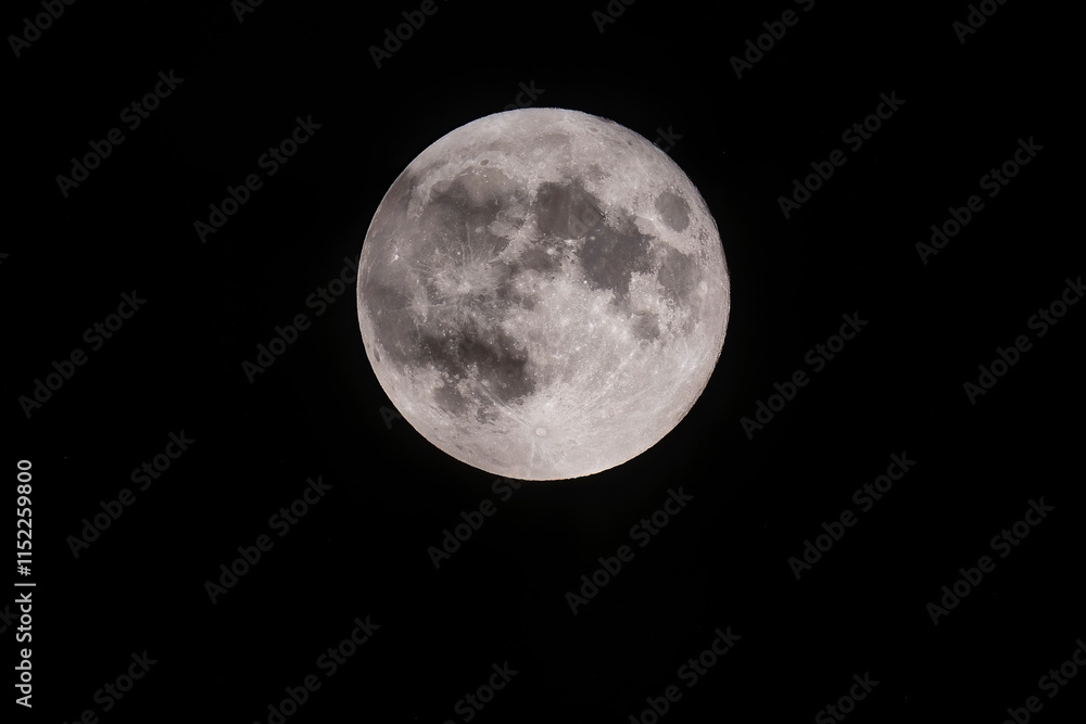 Vollmond. Vollmond.