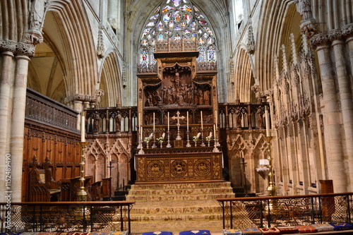 Selby Abbey Yirkshire, Carved alter piece