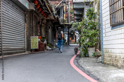 Wallpaper Mural Generated image　台湾を観光する女性　A woman sightseeing in Taiwan Torontodigital.ca