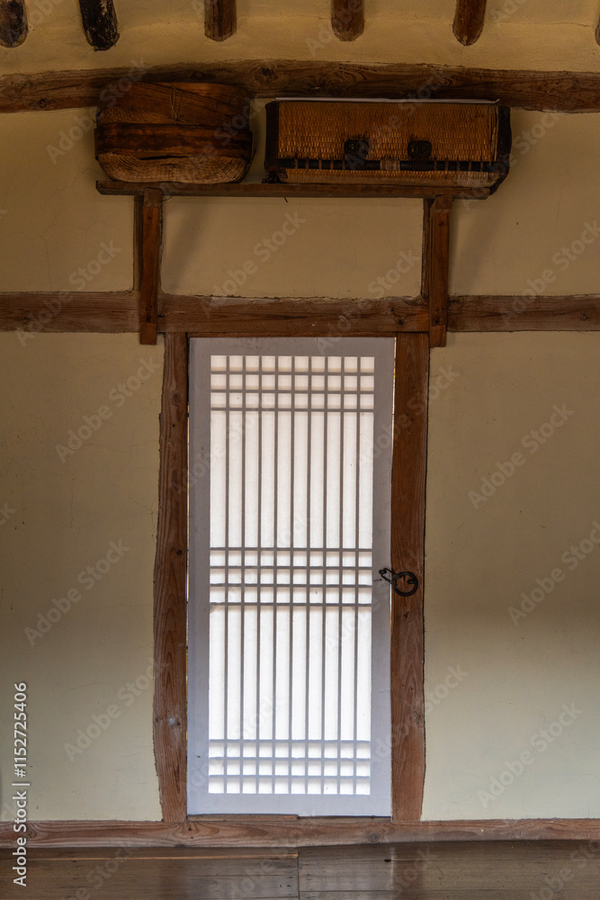 door and shelf in the traditional Korean room