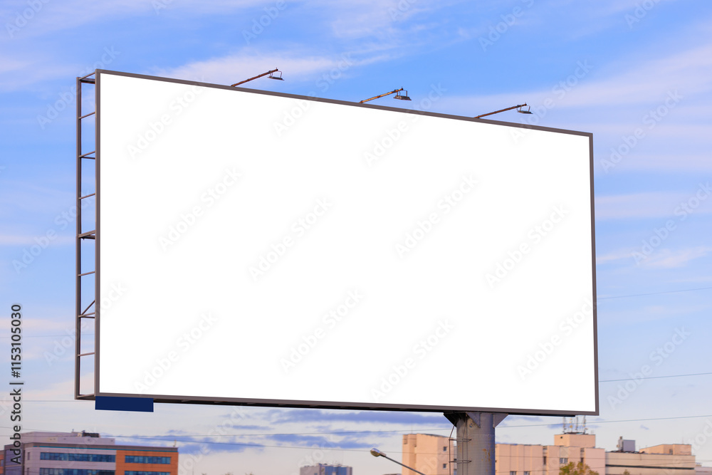 Obraz premium White billboard along the highway. Background for design and advertising. 