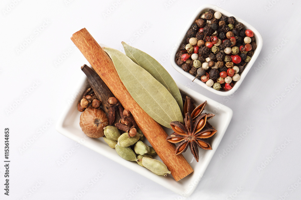 Spice blend, spice mix, Indian traditional whole spices