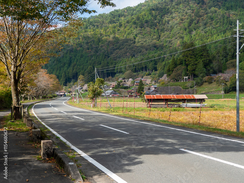 秋の美山かやぶきの里と府道38号線 photo