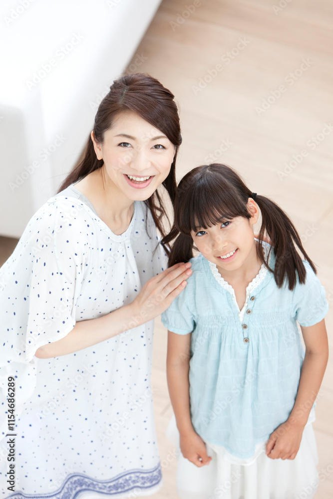 母親と娘のポートレート