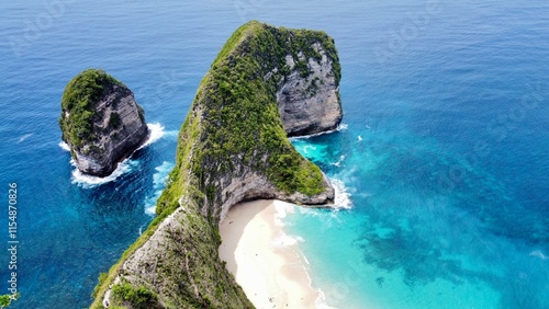 Kelingking beach and t-rex mountain of Nusa Penida Bali indonesia
