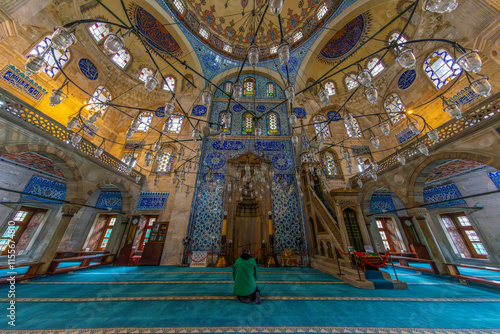 Obraz na płótnie Sokollu Mehmed Pasha Mosque is a 16th C Ottoman mosque, designed by the architect Mimar Sinan and noted for the fine quality of the Iznik tiles on the walls w salonie