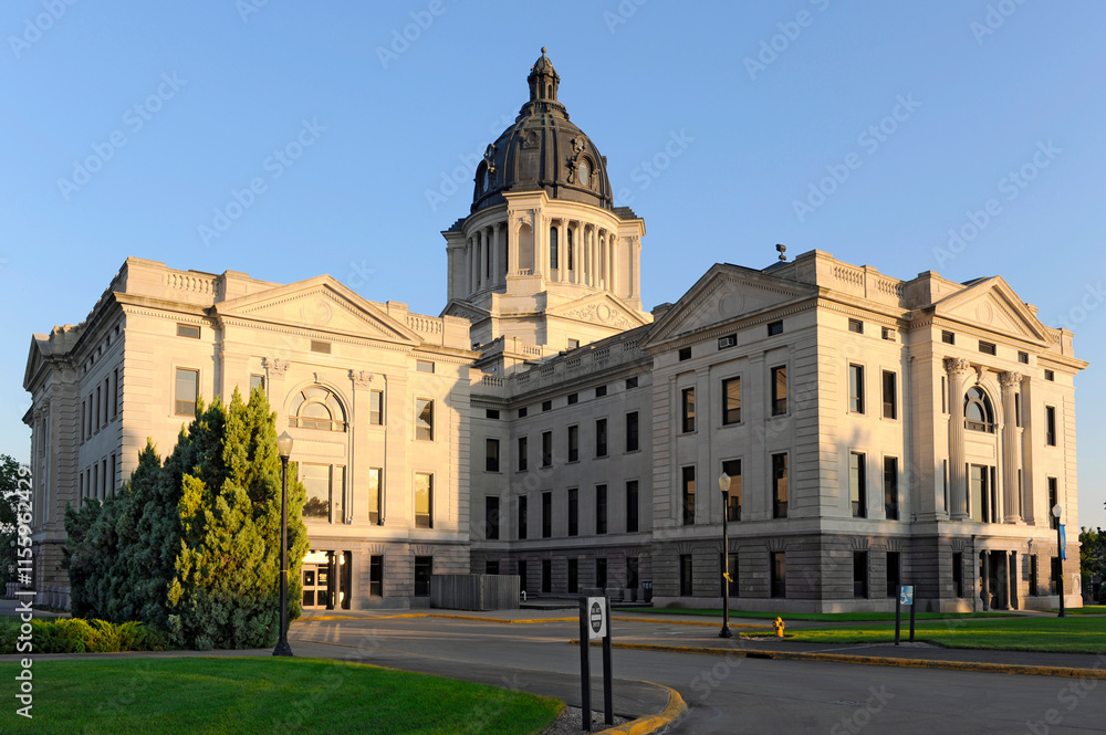 Obraz premium South Dakota State Capitol Building Complex Pierre South Dakota USA