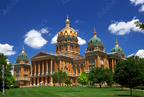 Des Moines Iowa State Capitol Building IA photo