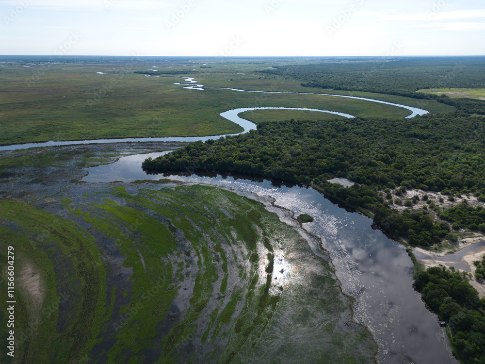 Der Okavangofluss im Okavangodelta in Botswana Der Okavangofluss im Okavangodelta in Botswana