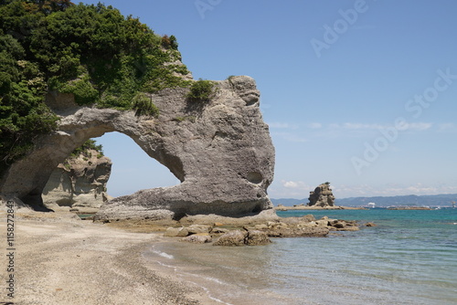 北浜の洞門