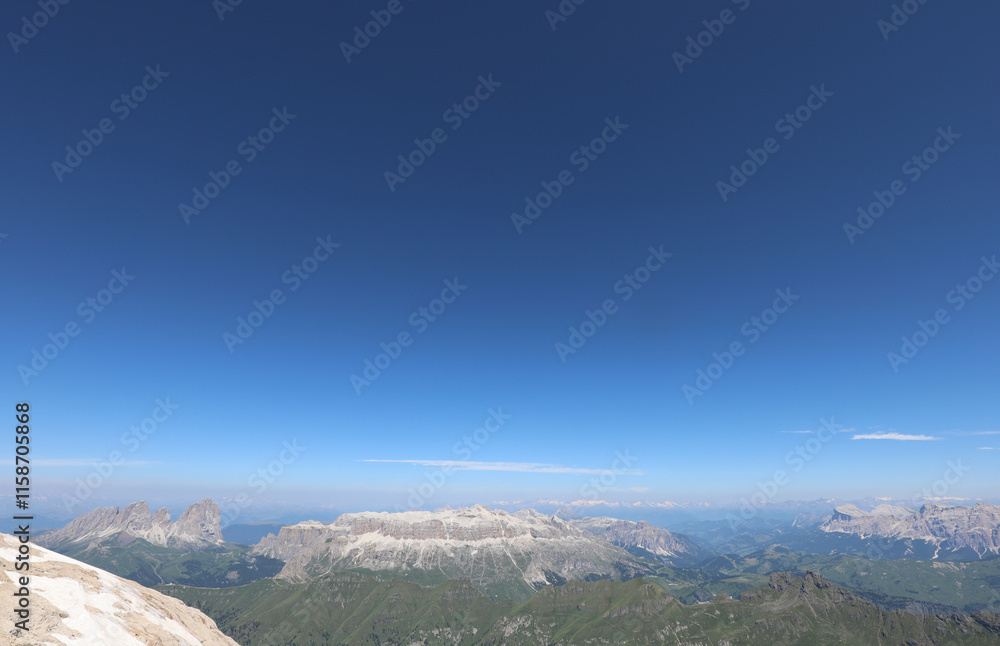 Φωτογραφία view of Mountains called SASS PORDOI from Marmolada Mount on European Alps in No