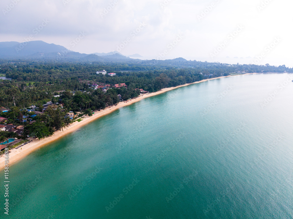 Naklejka premium Aerial views of Lipa Noi beach in koh Samui island, Thailand