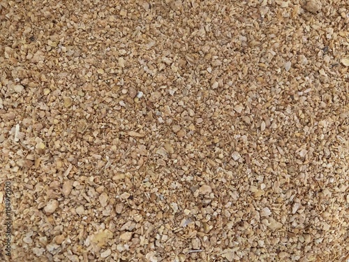 Soybean meal is a high-protein feed ingredient derived from the processing of soybeans, widely used in animal feed to promote growth and support optimal livestock performance.
