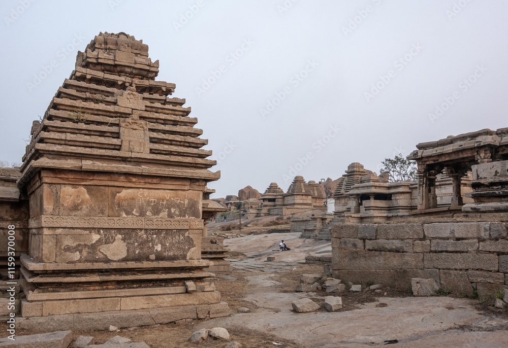 Naklejka premium Hemakuta Hill Temple Complex in Hampi. India