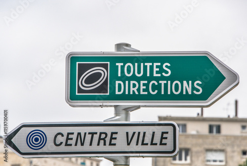 Panneau Toutes directions en France