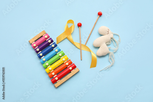 Xylophone, toy horse and go...