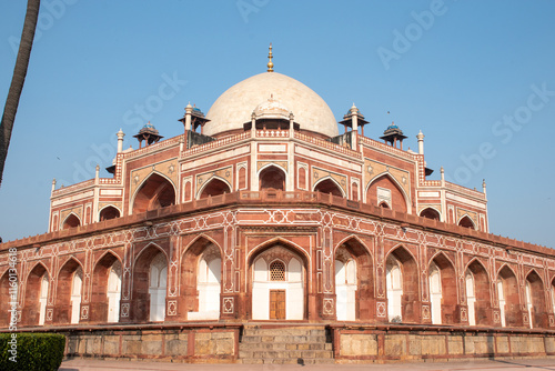 The Humayun's Tomb located in hazrat nizamuddin, South Delhi, the tomb of the mughal emperor humayun whole ruled in the 16th Century