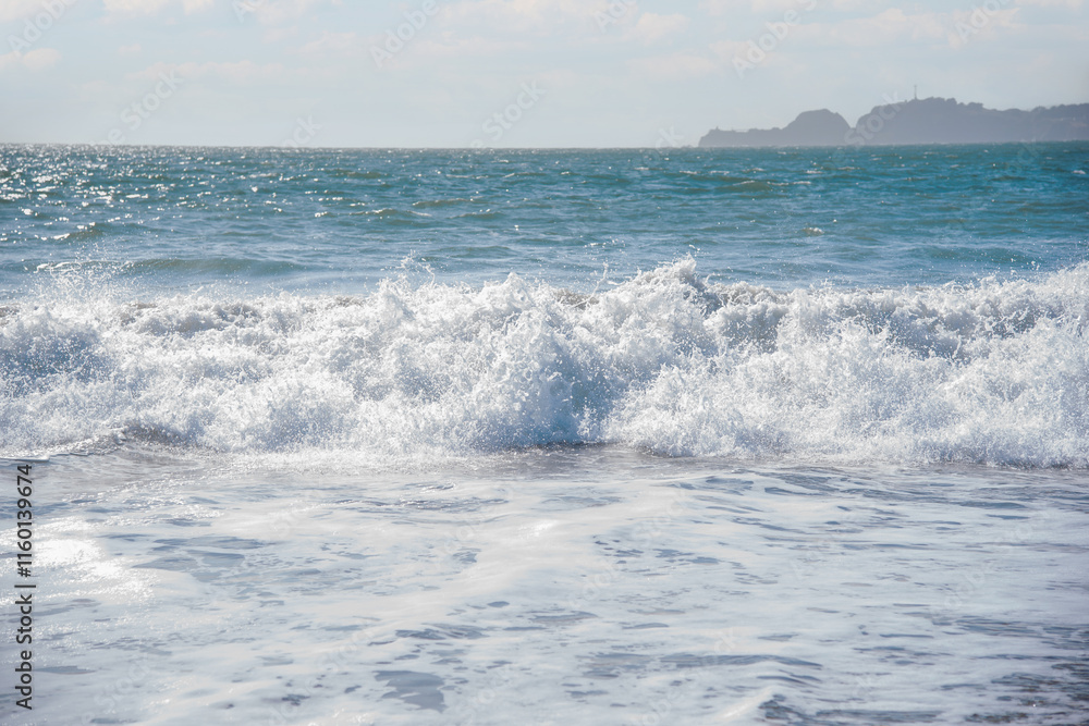Fototapeta premium waves on the beach