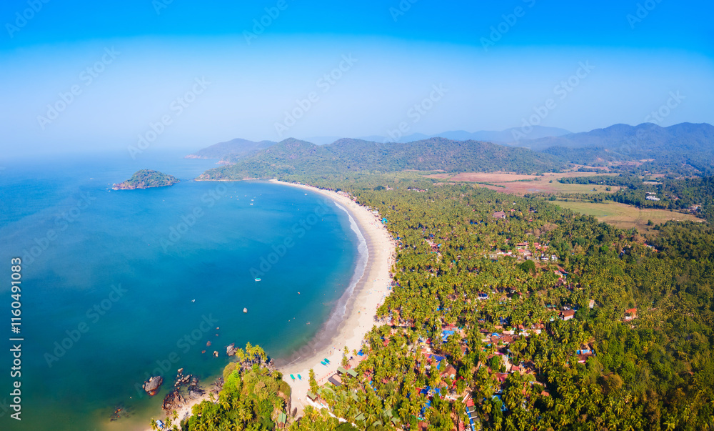 Obraz premium Palolem Beach aerial panoramic view in Goa, India