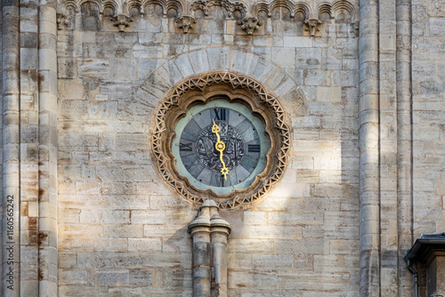 Obraz na płótnie Details from exterior of St. Stephen's Cathedral in Vienna w salonie