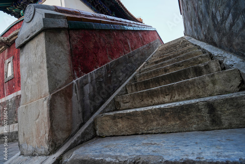 Obraz na płótnie Steps of the Four Great Regions of Summer Palace in Beijing w salonie