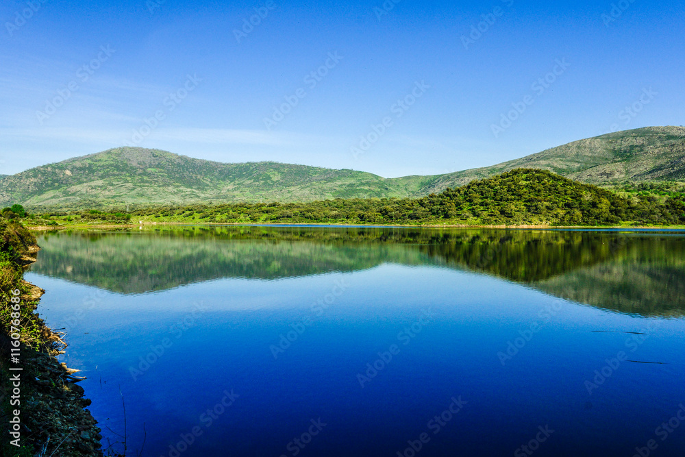 Plasencia reservoir, Caceres, Extremadura, Spain, Europe Plasencia reservoir, Caceres, Extremadura, Spain, Europe