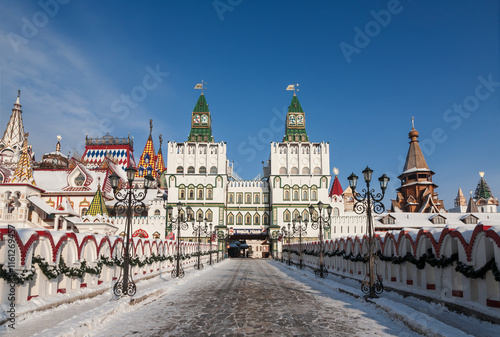 Obraz na płótnie Winter views of the Izmailovo Kremlin, the well known tourist attraction. Moscow, Russia w salonie