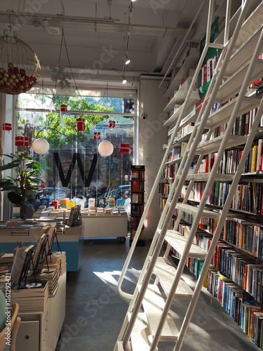cozy bookstore 