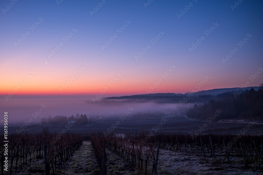 Obraz premium winter sunrise in the mountains