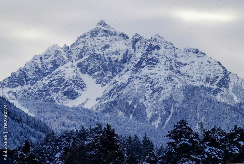 Obraz premium snow covered mountains