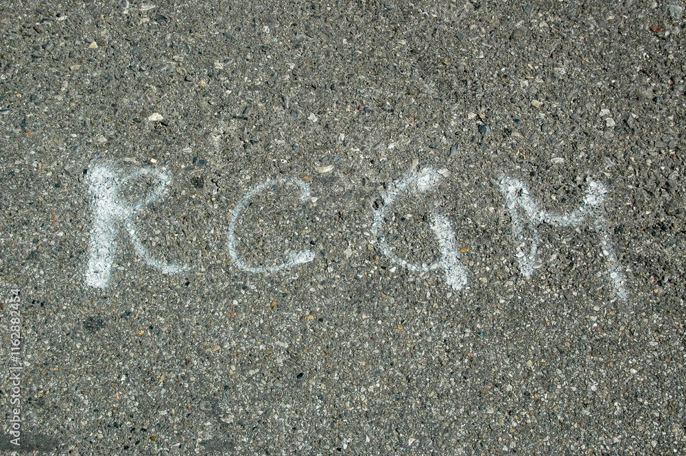 Fototapeta premium chalk writing on asphalt, pit lane 