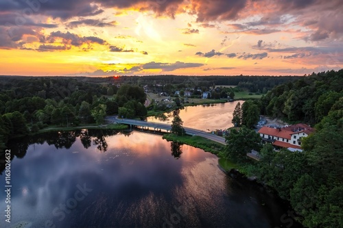 Zachód słońca nad Tleniem