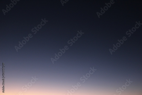 『空の色』HIKARI  #自然 トワイライト 背景素材 #SDGs 光 素材 グラデーション 背景