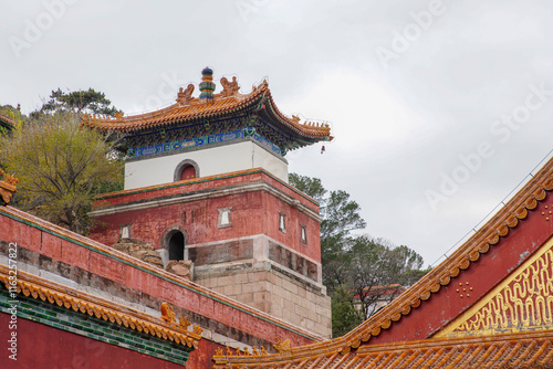 Obraz na płótnie Tibetan architecture in the Four Great Regions of Summer Palace in Beijing. w salonie