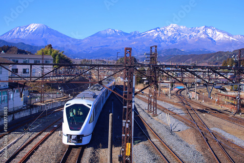 日光市　東武日光駅へ向かうスペーシアX